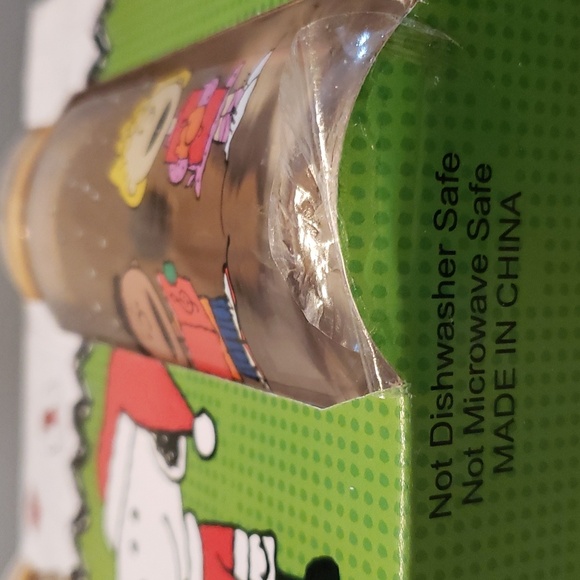 2 pk Peanuts Holiday Glass and Bamboo Tumbler with straws NWT - Picture 2 of 5